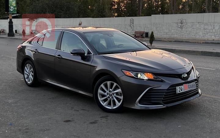 تۆیۆتا کامری